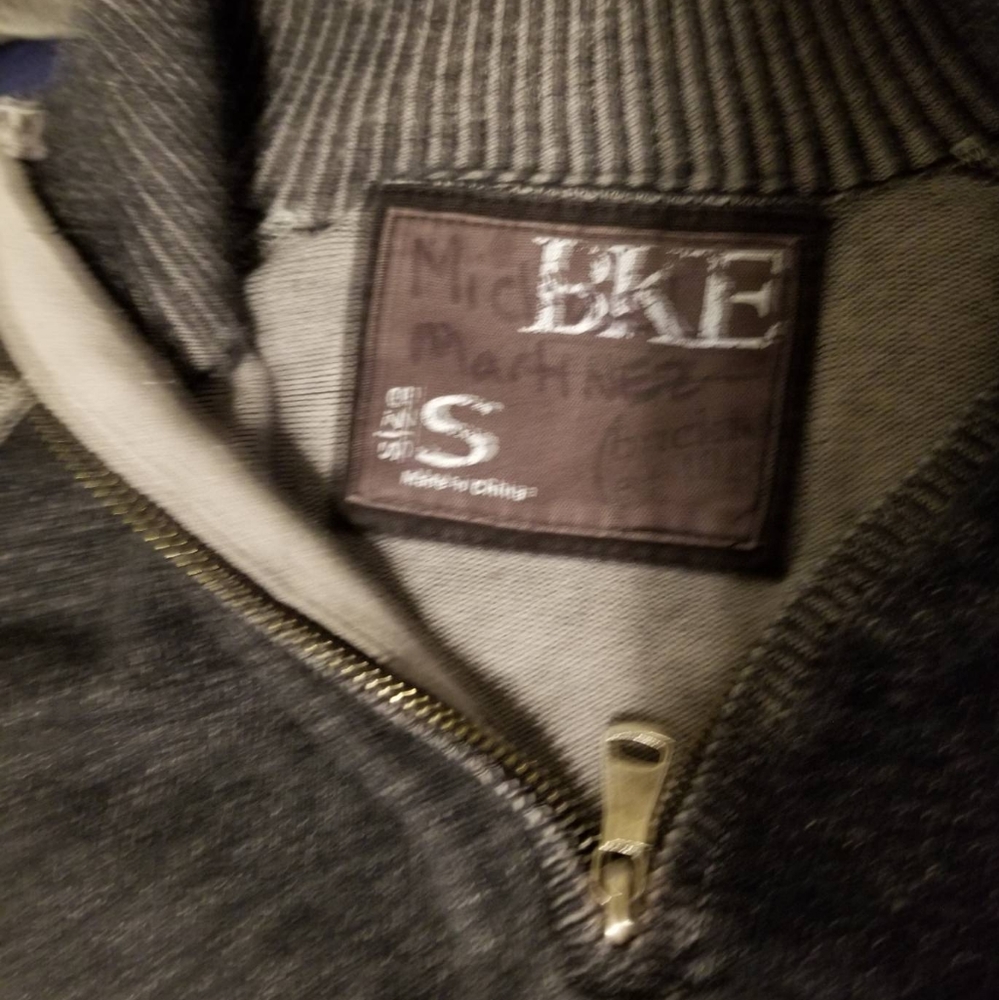 Buckle pullover - Picture 4 of 4